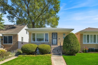 3513 N Ozanam Ave, Chicago, IL 60634