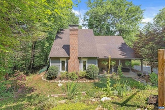 295 Homestead Ln, Charlottesville, VA 22902