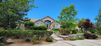 14295 Black Eagle Ct, Reno, NV 89511