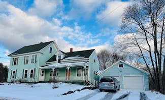 4 Station St, Patten, ME 04765