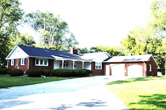 1020 E 153rd St, South Holland, IL 60473