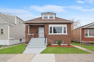 5237 S Long Ave, Chicago, IL 60638