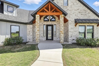 8023 Pennington Ct, Fort Worth, TX 76126