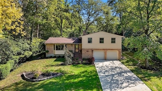 5548 Laureldale Rd, Dayton, OH 45429