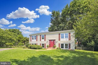 12706 Firenze Ct, Herndon, VA 20171
