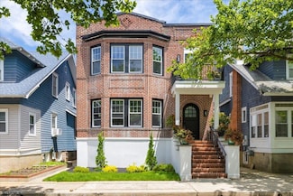 23 N Vassar Square Unit Upstairs, Ventnor City, NJ 08406