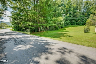 TBD Laredo St, Gratton, VA 24651