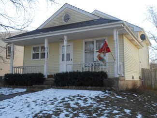 912 Manchester Course, Geneva, IL 60134