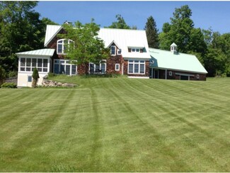 336 High Ridge Rd, West Burke, VT 05871