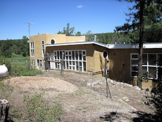 55 Young Rd, Tijeras, NM 87059