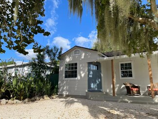 315 NE 110th St, Miami, FL 33161
