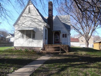 702 6th St, Corning, IA 50841