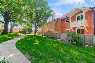 9599 Outlook Dr, Overland Park, KS 66207