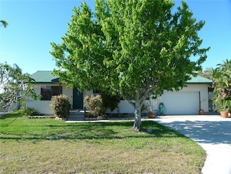 1160 20th St, Okeechobee, FL 34974