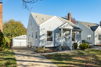 1042 Champaign Rd, Lincoln Park, MI 48146