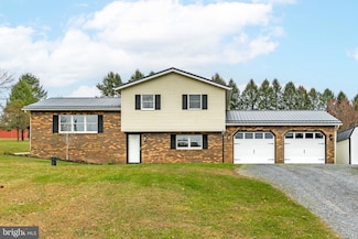 486 Shipman Rd, Sunbury, PA 17801