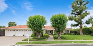 1162 Castlegate Ln, Santa Ana, CA 92705