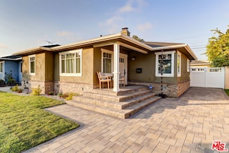 8500 Mcconnell Ave, Los Angeles, CA 90045