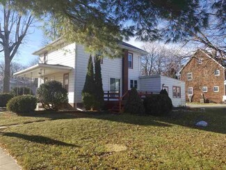 206 N Jefferson St, Dunkerton, IA 50626