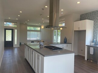 2329 Congressional Dr, El Cajon, CA 92019