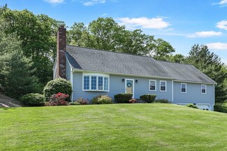 8 Benjamin Ln, Shrewsbury, MA 01545