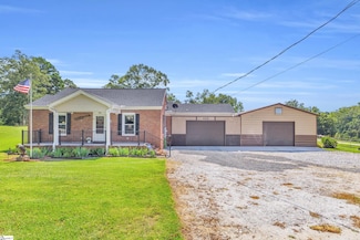 422 Old Georgia Rd, Pelzer, SC 29669