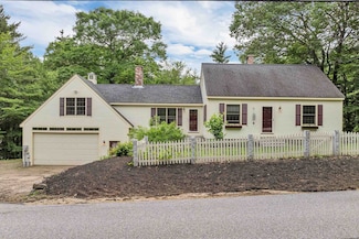 400 Turkey St, Tamworth, NH 03886