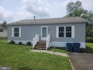 432 Ford Hook Rd, Chalfont, PA 18914