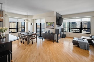 500 E Grant St Unit 1702, Minneapolis, MN 55404