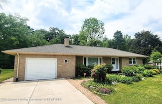 5195 E Brookfield Dr, East Lansing, MI 48823