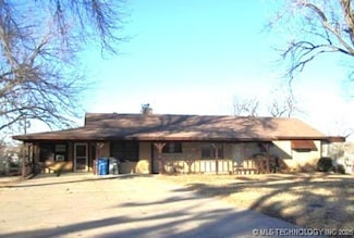 5915 E 5 Th St, Tulsa, OK 74112