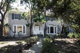 747 Dolores St, Stanford, CA 94305