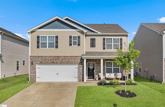 516 Fenwick Dr, Woodruff, SC 29388