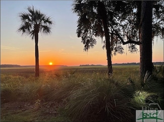 6 Adams Point Cross, Savannah, GA 31411