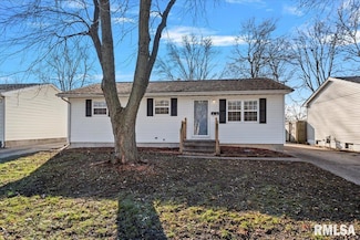 2436 E Griffiths Ave, Springfield, IL 62702
