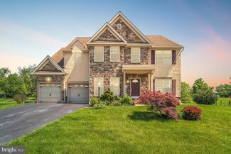 1294 Falls Grove Ln, York, PA 17404