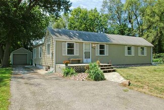 502 NW 52nd Ave, Des Moines, IA 50313