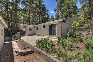 31449 Onacrest Dr, Running Springs, CA 92382