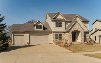 637 22nd Ave SW, Rochester, MN 55902