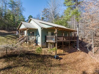1504 Holcombe Branch Rd, Mars Hill, NC 28754