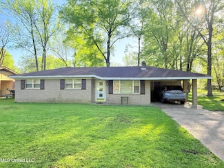 219 Mississippi Ave, Grenada, MS 38901