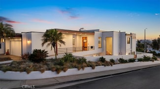 2919 Hermosa View Dr, Hermosa Beach, CA 90254