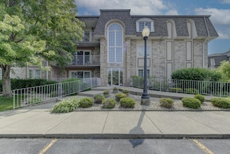 314 Swan Dr Unit 3C, Dyer, IN 46311