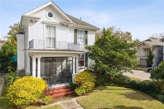 8001 Hickory St, New Orleans, LA 70118