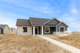 3428 Bruin Pass, Auburn, IN 46706