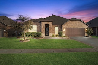 10813 Culberson Dr, Aubrey, TX 76227