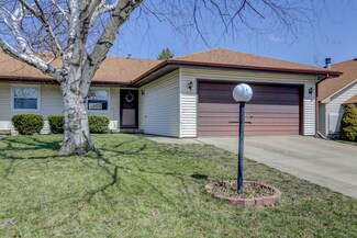 733 Higgins Rd, Champaign, IL 61822