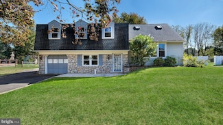 1233 Spencer Rd, Warminster, PA 18974