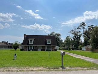 5115 Richard Dr, Beaumont, TX 77708
