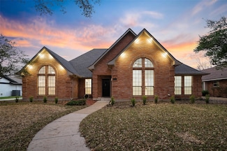 3505 Thornhill Way, Rowlett, TX 75088